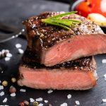 牛肉のカロリーと栄養素とは？タンパク質量や効果的な食べ方・レシピを紹介