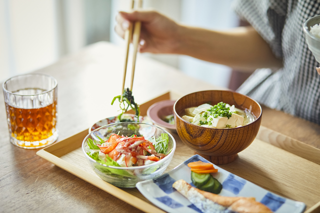 主食・主菜・副菜のそろった食事